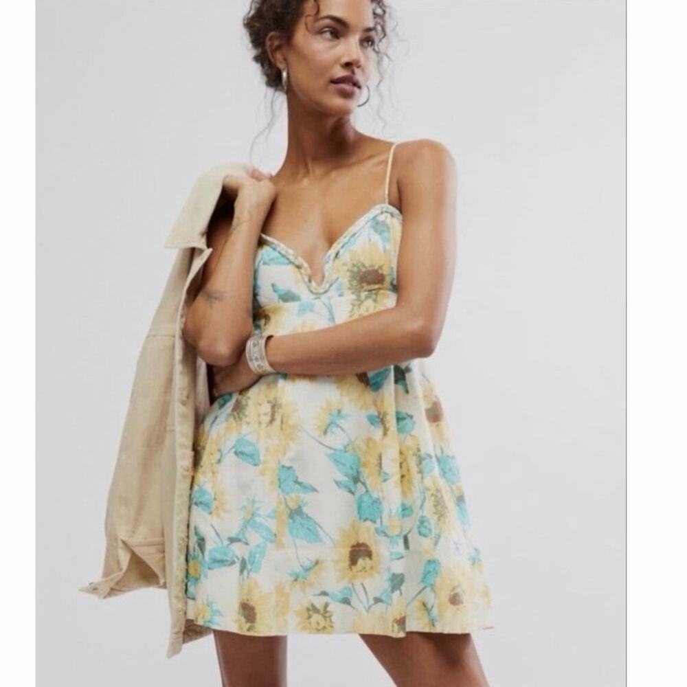 Free People Altura Printed Mini Dress-Pale Sunflowers L